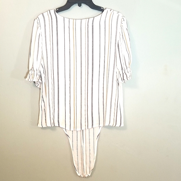 T.Rose top size M - Picture 5 of 8